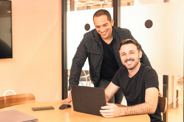 Oferecemos soluções personalizadas para o seu modelo de negócio